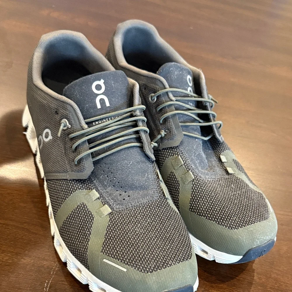 On cloud Running Men's green Athletic Shoes - Picture 2 of 7